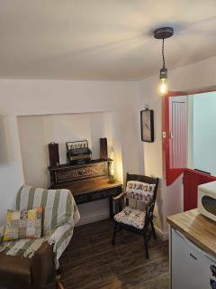 Time Stands Still Cottage - Carrickfergus - 7