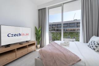 Sleek and Stylish Studio JVC - 0