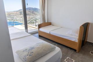 Stunning Sea View Cosy Apartment - 1