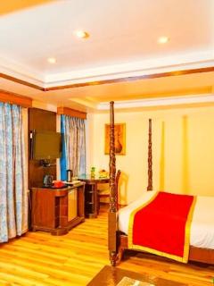 Alarks Inn - 3