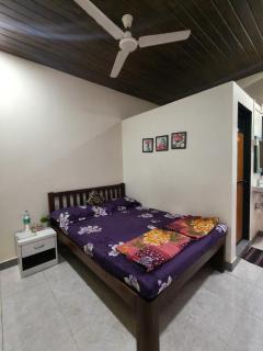 Anandi Villa Homestay - Adi - 1