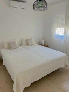 Chalet with Golf Views, Private Garden & Pool Access Mijas Costa del Sol - Mijas Costa - 3