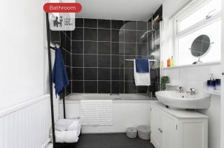 Two Bedroom House By Littlepiggyrentals Short Lets & Serviced Accommodation Chesterfield Central With Free Parking - Chesterfield - 7
