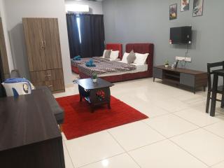Family Studio Homestay Core Soho Kip Sentral Near KLIA & KLIA2 - Sepang - 3