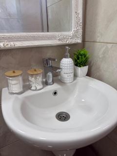 Adam & Eve Apartment - Dobra Voda - 1