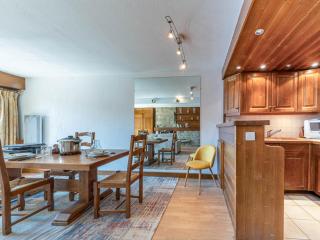 Appartement de Standing au Centre de Val-d'Isère, Balcon Sud et Proche Pistes - FR-1-694-46 - Val-dʼIsère - 2