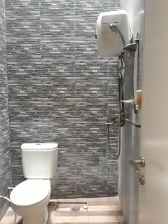 Hotel Semilir Syariah Sampang - Sampang - 9