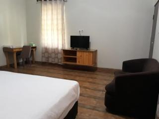 Hotel Semilir Syariah Sampang - Sampang - 5