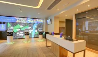 Modern Ensuite in Brook House, Torrington Place, London - 2