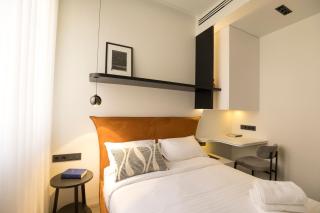 Cozy Corner Apartment by Downtown Inn - Jerevan - 9