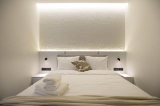 Cozy Corner Apartment by Downtown Inn - Jerevan - 6