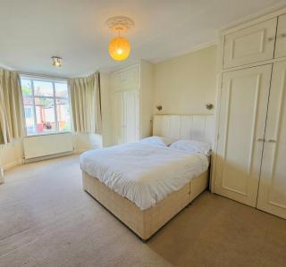 Bright 3BR House in Wimbledon - New Malden - 9