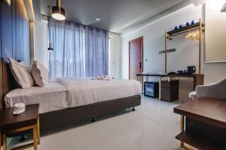 Royal Villa Fulidhoo - - 5