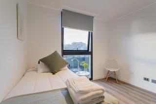 Luminous Apartment for 5 in Ricardo Lyon - Santiago - 8