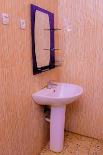 Luna spa and Lodges - Kabuga - 3