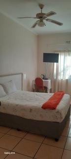 Palm Tree Guest House - Manzini - 3