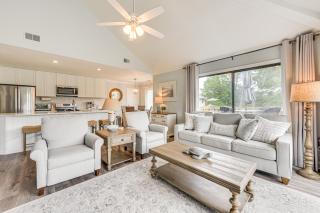 Bright Sunset Beach Condo with Golf Course View - Sunset Beach - 5