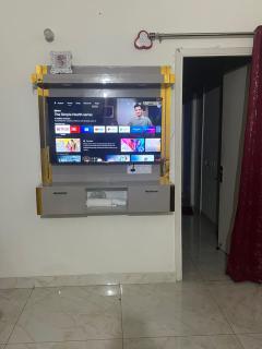2 BHK fully furnished guest apartment - ghaziabad - Ghaziabad - 7