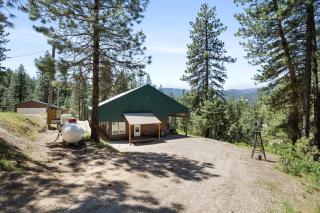Peaceful Boise Retreat 3BR with Cozy Deck - Bogus Basin - 2