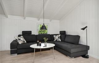 Amazing Home In Tarm With Kitchen - 7