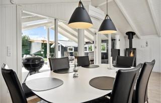Amazing Home In Tarm With Kitchen - Tarm - 3