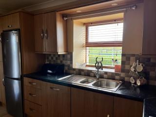 3 bedroom Home in Miltown Malbay - - 6