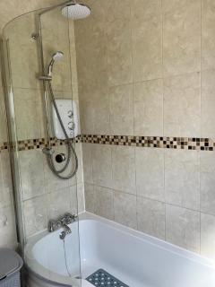 3 bedroom Home in Miltown Malbay - - 5