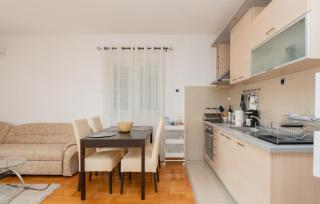 Apartman Olivera-Trogir by Villas Guide - Trogir - 2