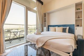 Studio Near Dubai Butterfly Garden, 18 Mins Drive From Mall of Emirates, Miraclz Tower, Arjan By Deluxe Holiday Homes - 9