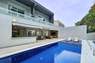 Casa de 400m² e piscina próximo à praia - Bertioga - 4