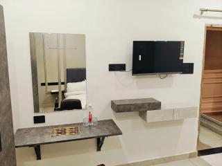 Hotel SS Royal - Lucknow - 3