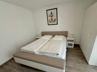 Moderne 2,5 Zimmer-Wohnung - Friedrichshafen - 2