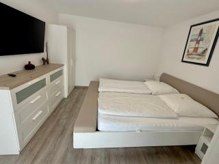 Moderne 2,5 Zimmer-Wohnung - Friedrichshafen - 3