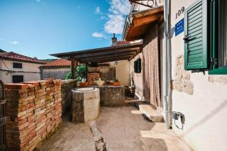 The House - Beli - 7