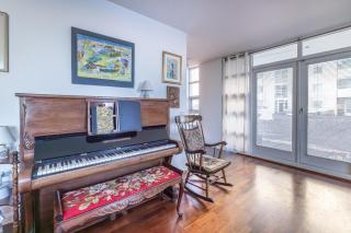 Stylish 2BR with Parking in the Heart of Reykjavík - Reykjavik - 1