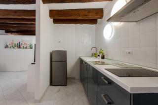 GuestHost - Comfy Studio in the Heart of Cagliari - 6