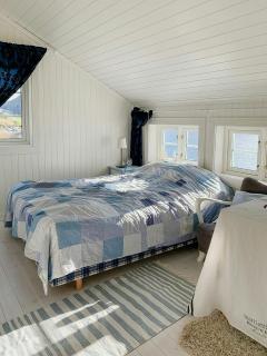 Coastal Cabin With Panoramic Views In Høvikstranda -  - 2