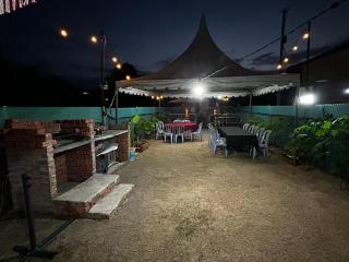 Qisya D'Village Homestay - Ayer Keroh - 9