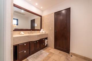 Luxury Oceanfront Condo at El Caimancito Beach - La Paz - 4