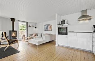 Three-Bedroom Holiday Home In Grenaa - Brøndstrup - 3