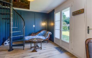 Holiday Home On A Vineyard - Savigné - 8