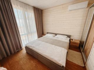 Waterloo Village - Dnipro - 4