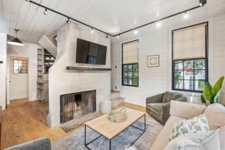 Revitalized Historical Southern Residence - Charleston - 5