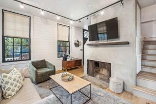 Revitalized Historical Southern Residence - Charleston - 3