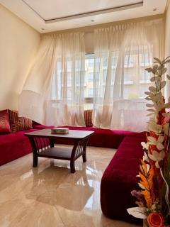 Bright Apt with Balcony, WiFi, Parking and Pool Resort - Bouznika - 4