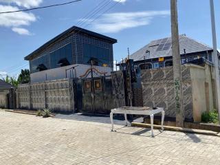 Emerald Royal Apartments - Epe - 1