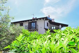 M&G Holiday House - 0