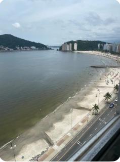 Apto com vista lateral para a praia - 9