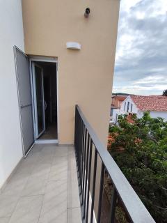 Spacious 2-bedroom apartment with terrace sea view - Žaborić - 1