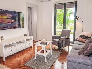 Holiday Home Nina by Interhome - Nedeščina - 0